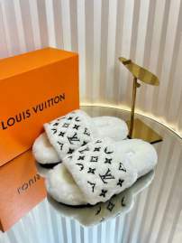 Picture of Louis Vuitton Slippers _SKULVsz35-41mnh0802541